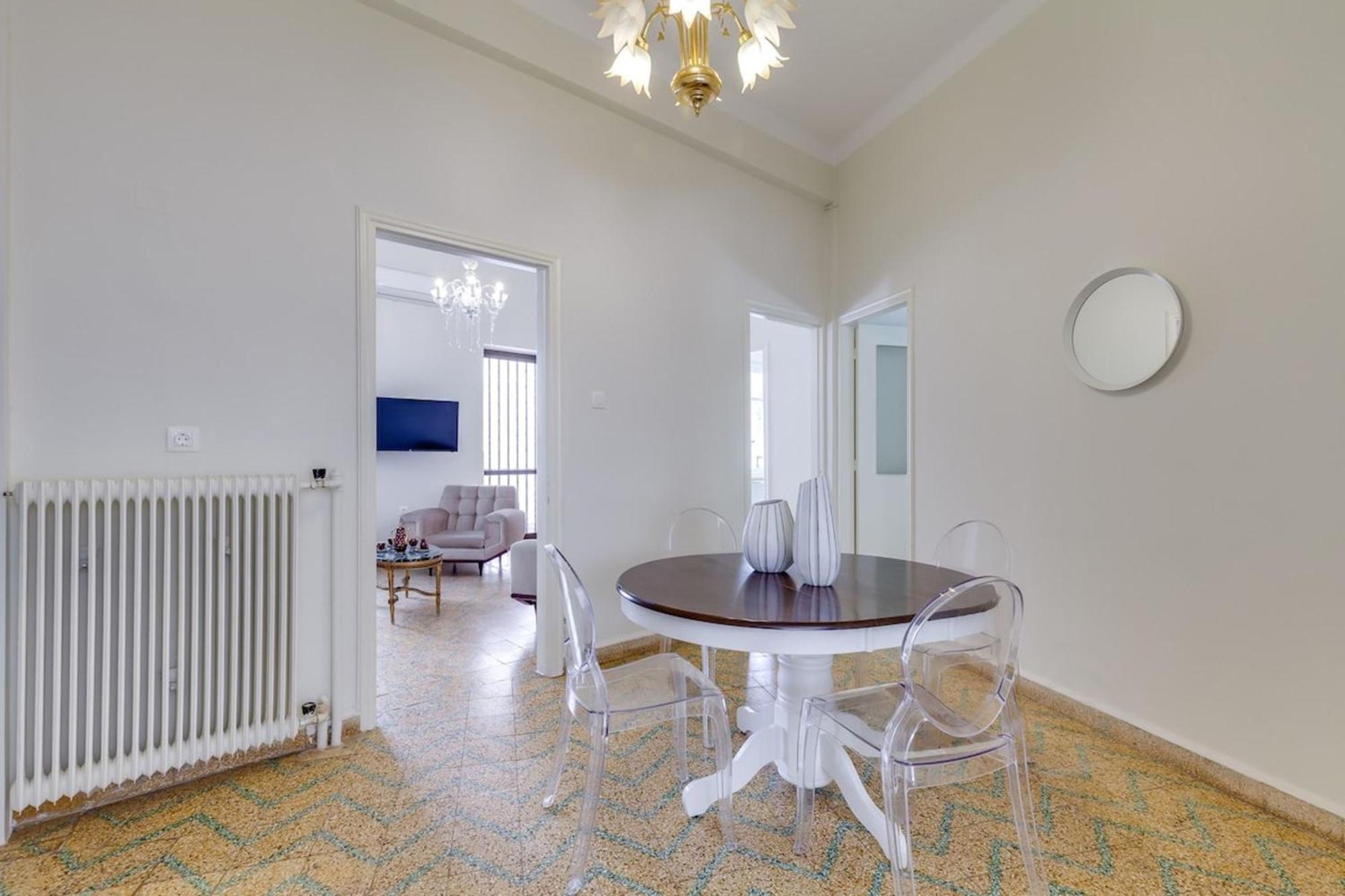 Samouil Apartment Steps From The Beach Chania  Bagian luar foto