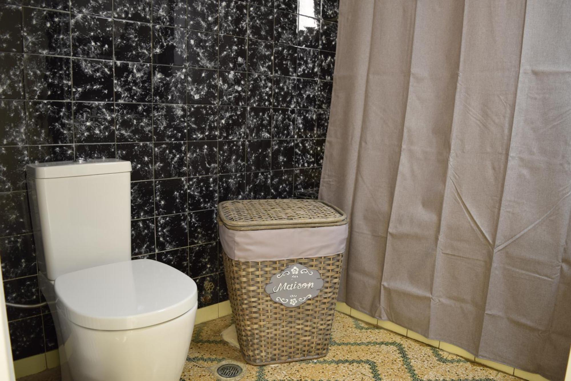 Samouil Apartment Steps From The Beach Chania  Bagian luar foto