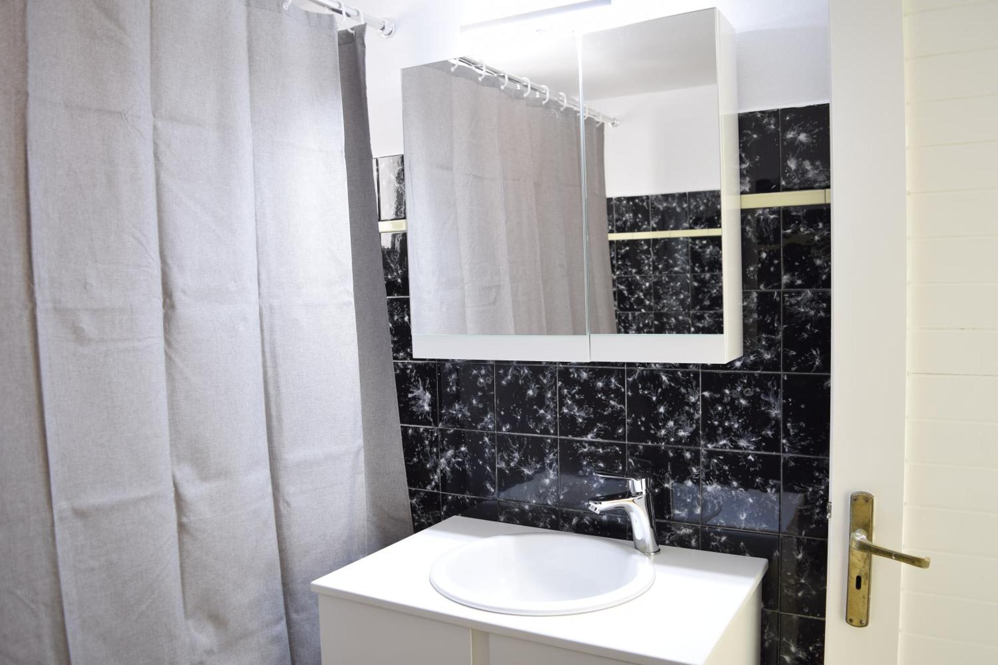 Samouil Apartment Steps From The Beach Chania  Bagian luar foto